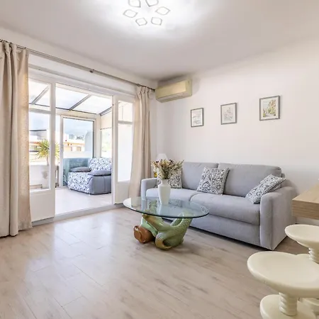 Cosy 2 Pieces-loggia-pasteur-rue D'antibes A1b272 Appartement Cannes